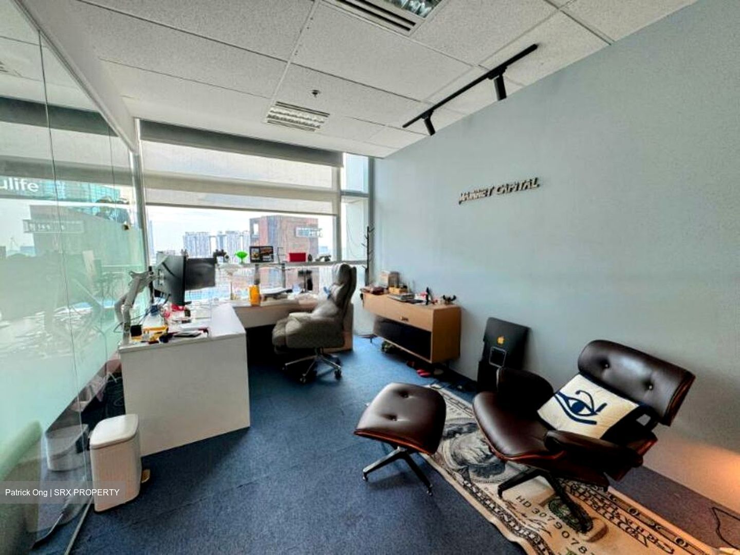 Samsung Hub (D1), Office #476525511